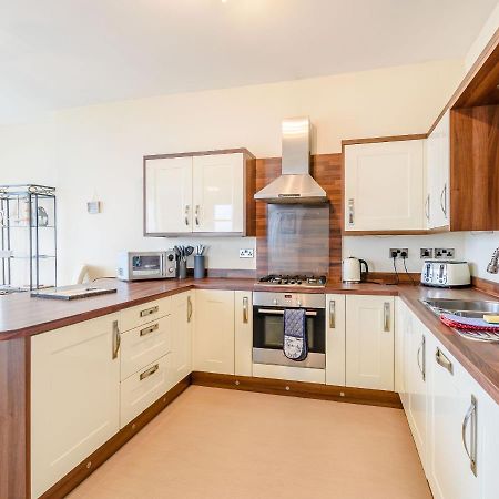 Cairns Vista Apartment Whitby Exterior foto