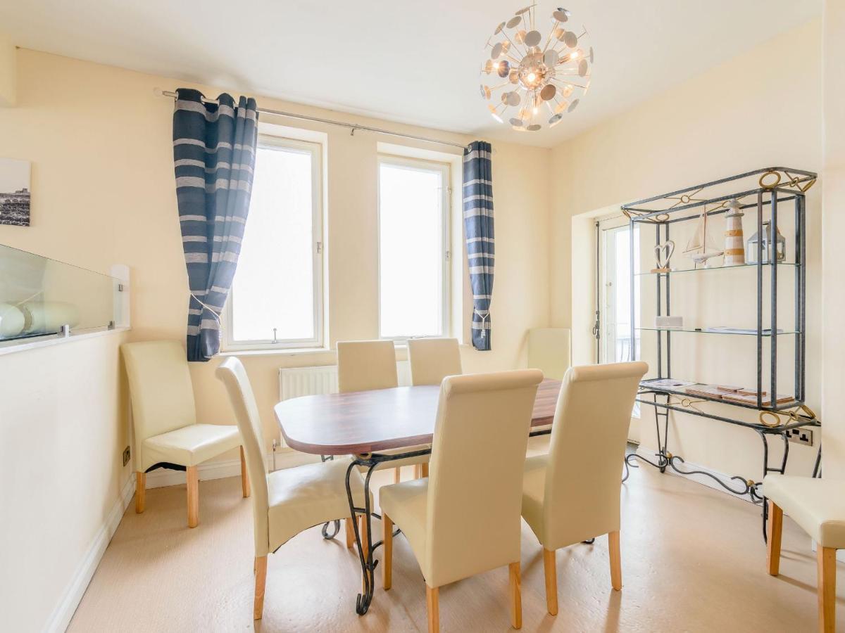 Cairns Vista Apartment Whitby Exterior foto